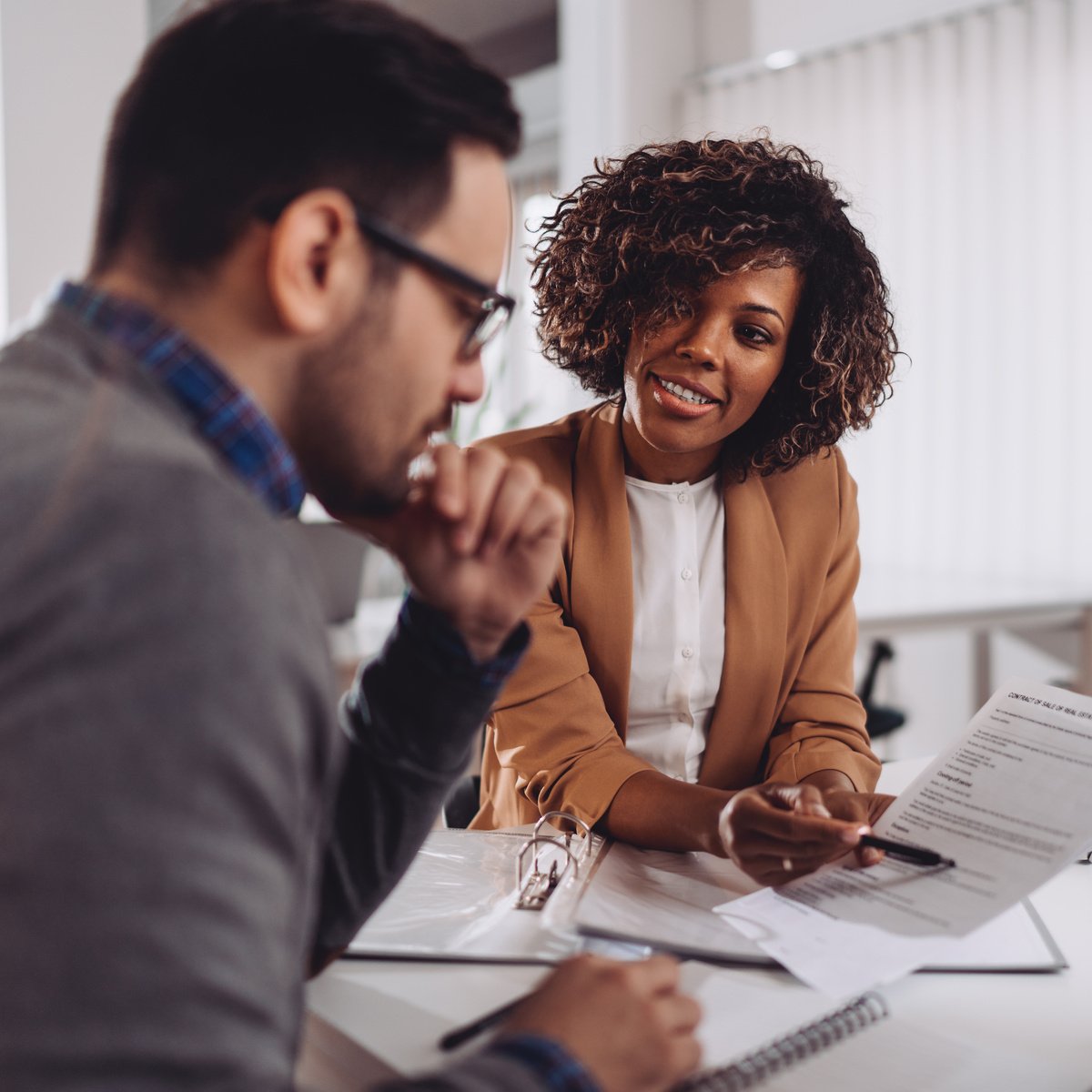 Woman having business meeting with colelague